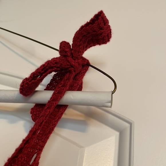 Medium red women’s Charming Charlie knitted tank top - Picture 6 of 9